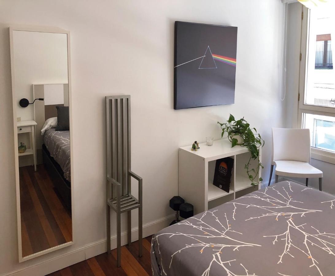 Apartamento Frente Al Guggenheim. Urbanizacion De Lujo En El Centro Bilbau Exterior foto